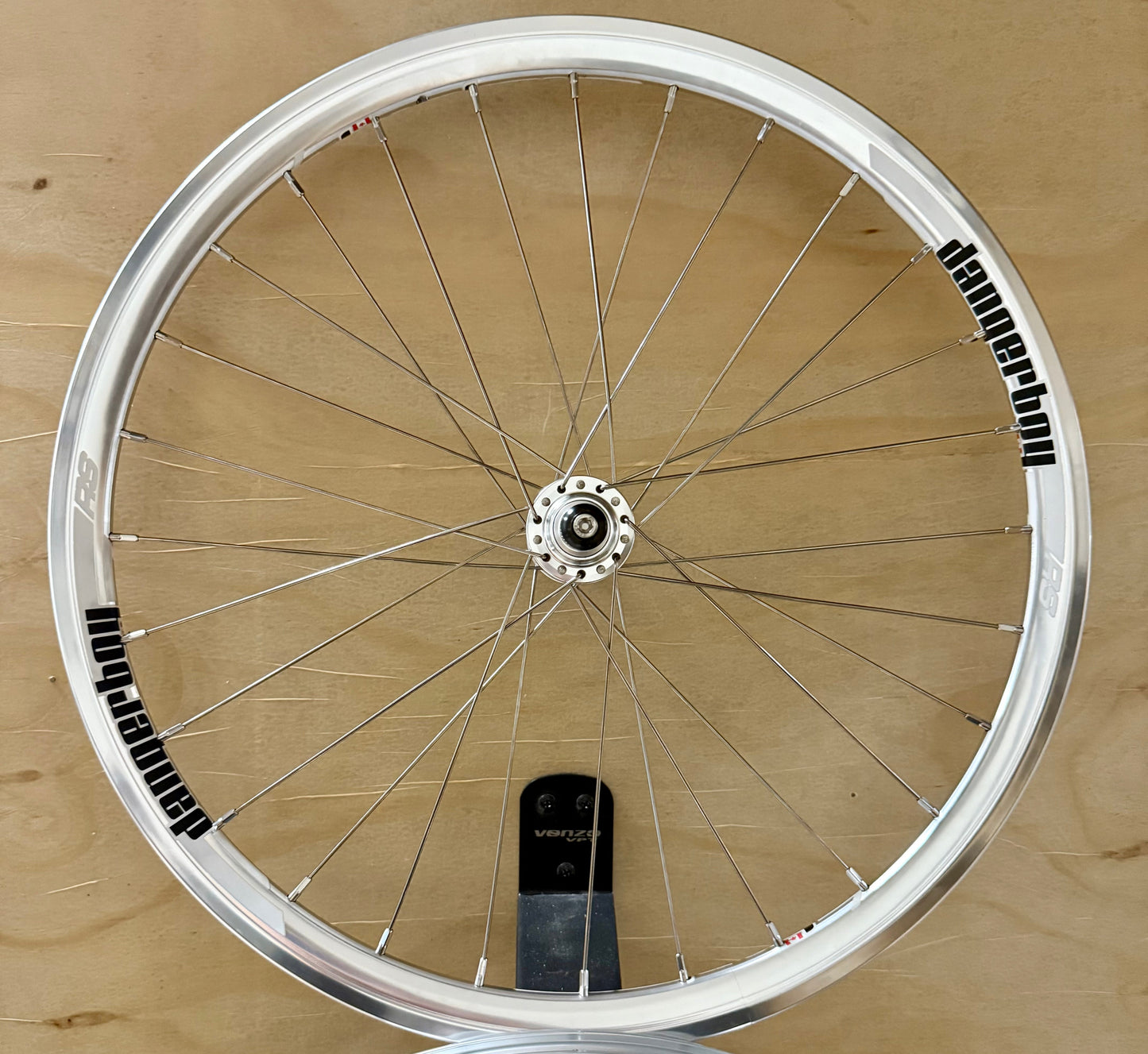 Expert 28h Dangerboy Wheelset Silver