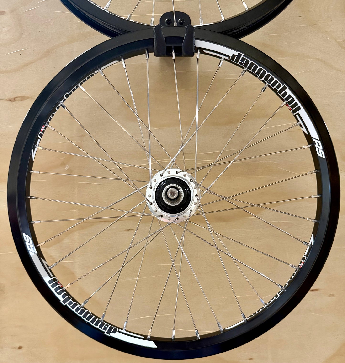 Pro 36h Dangerboy Wheelset Black