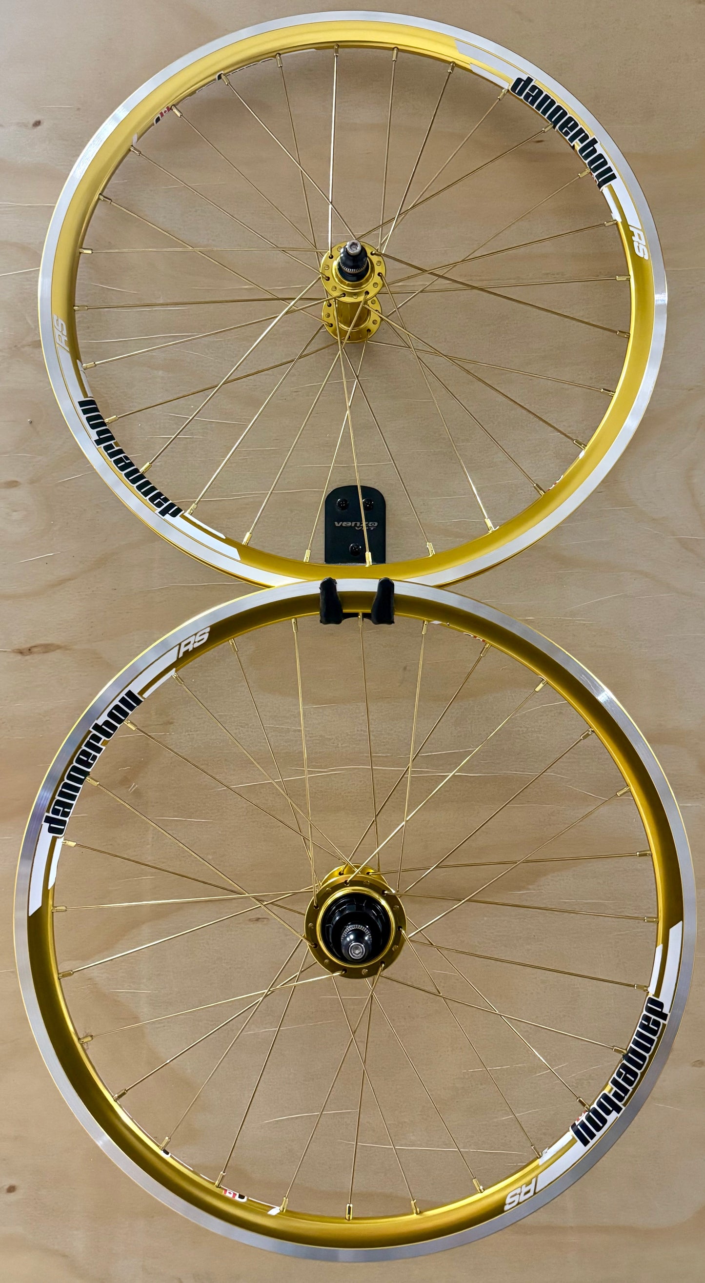 Expert 28h Dangerboy Wheelset  Gold