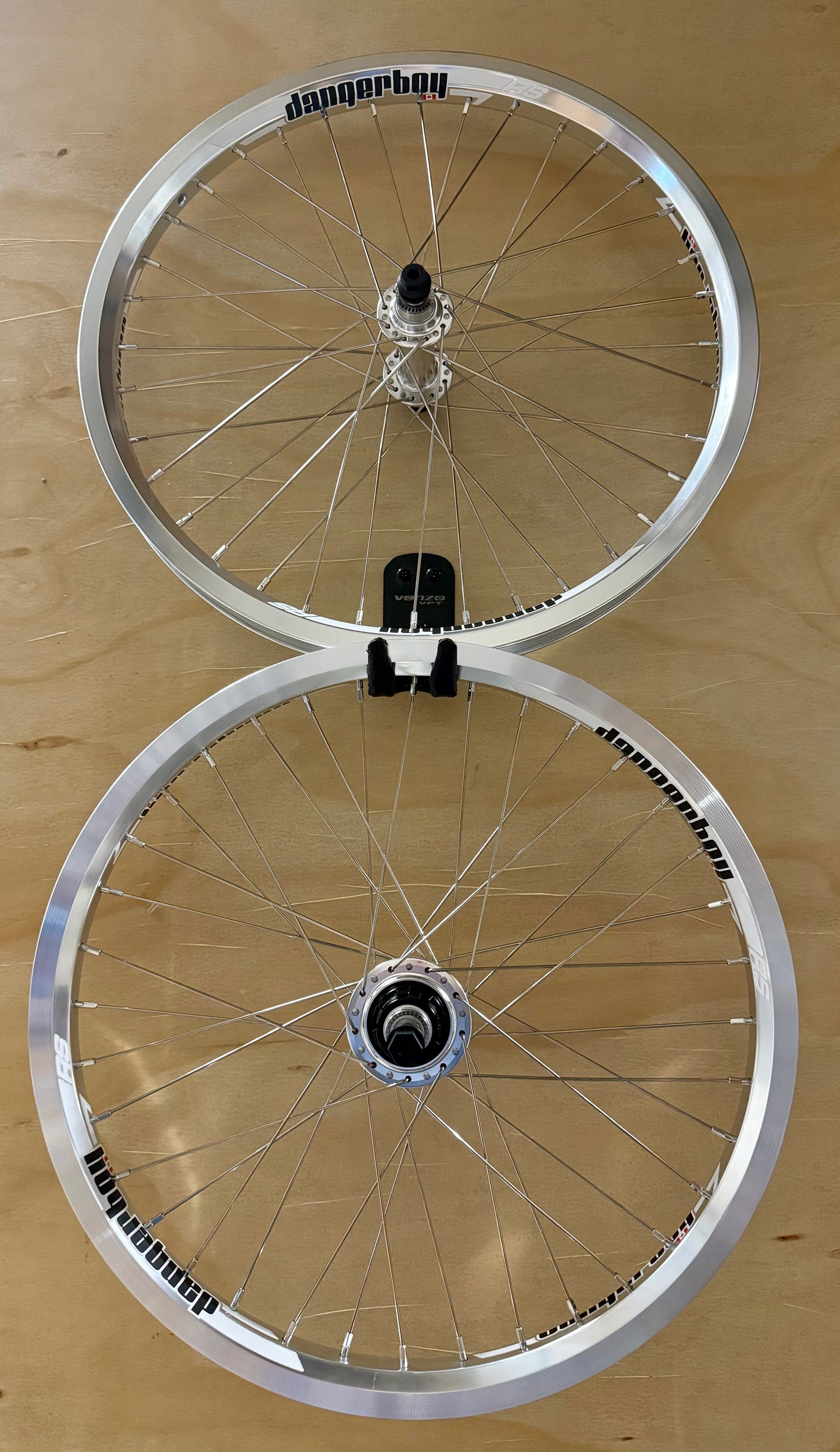 Pro 36h Dangerboy Wheelset Silver
