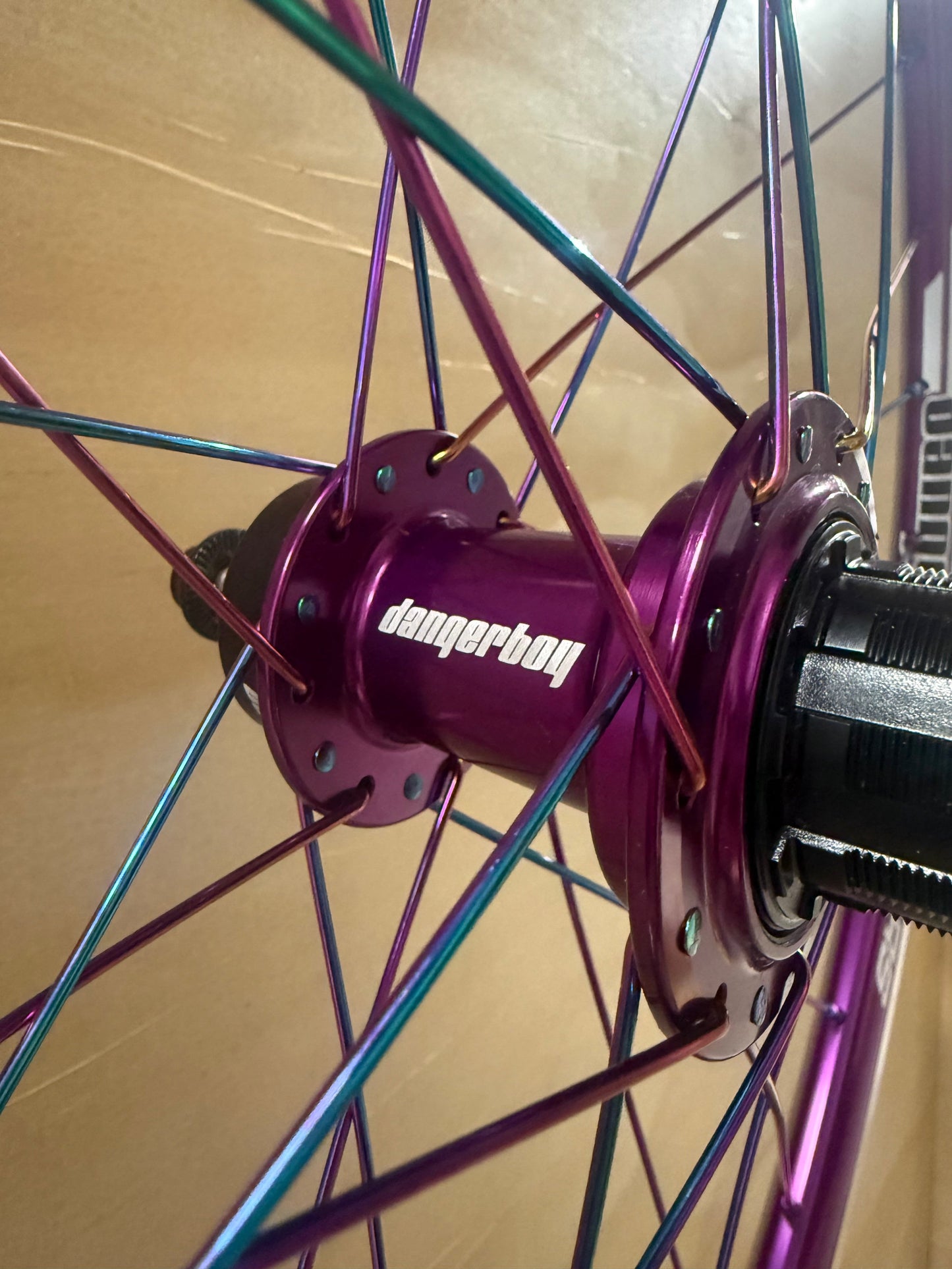Expert 28h Dangerboy Wheelset Purple