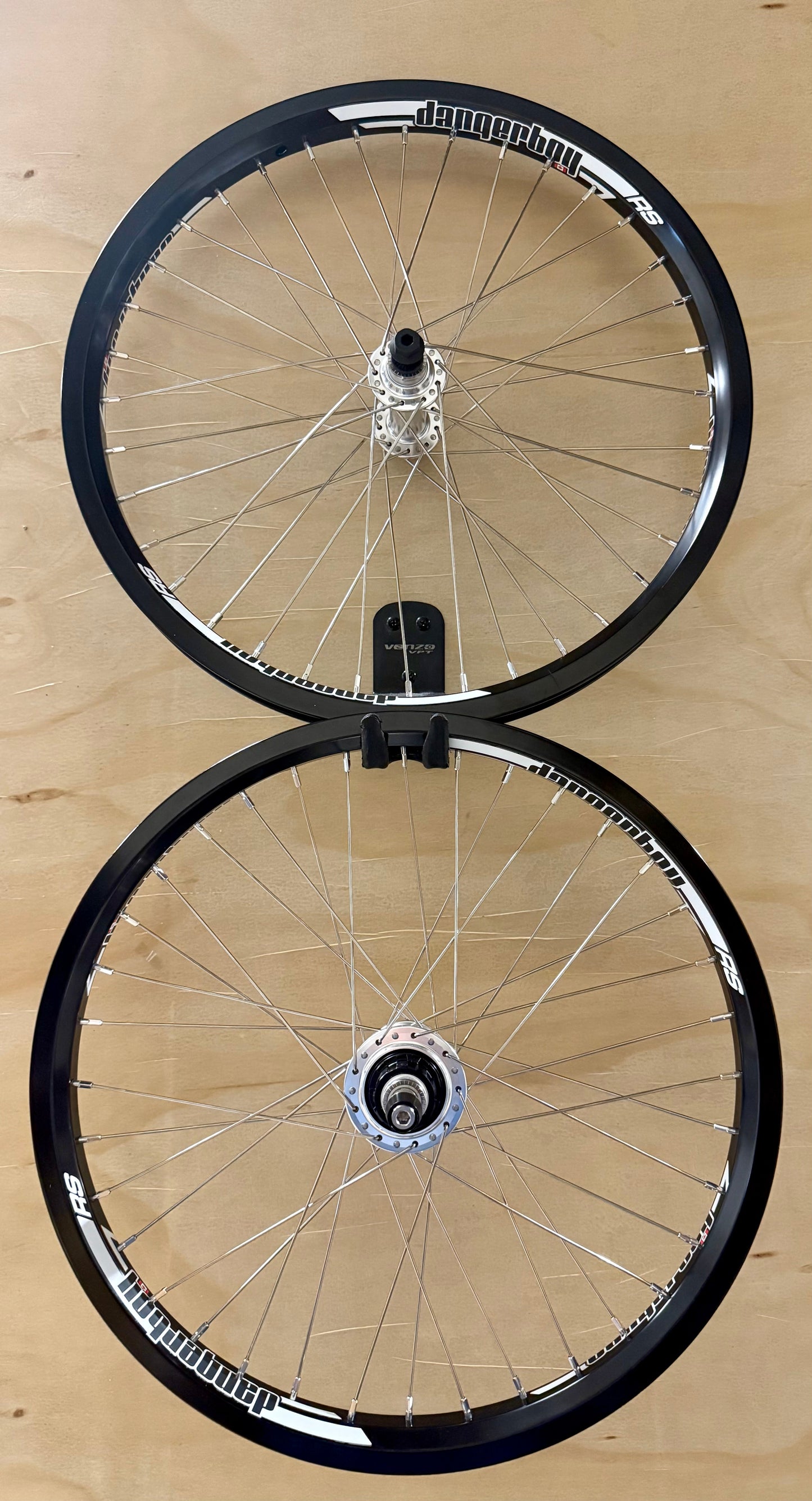 Pro 36h Dangerboy Wheelset Black