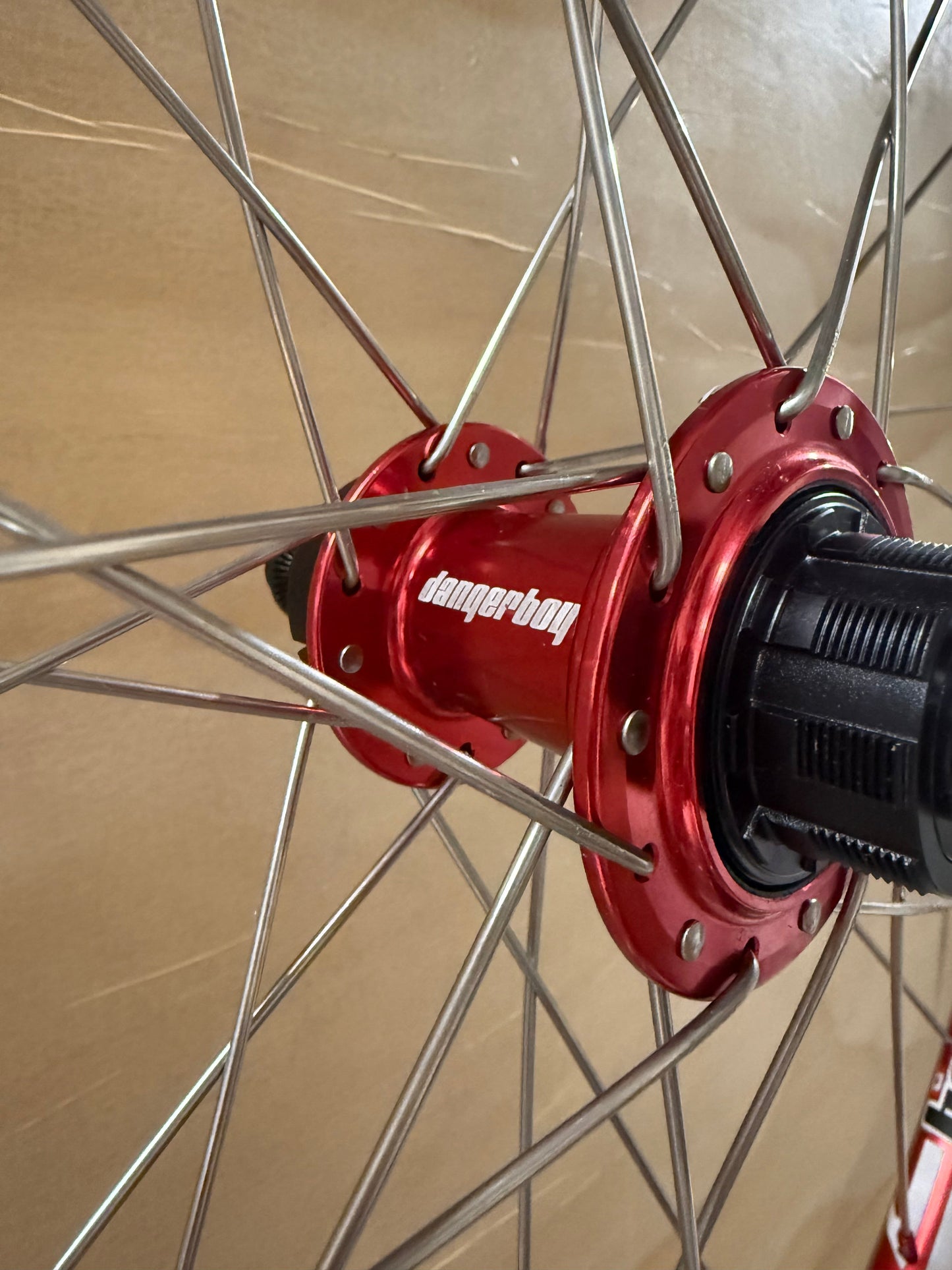 Mini 28h Dangerboy Wheelset Red