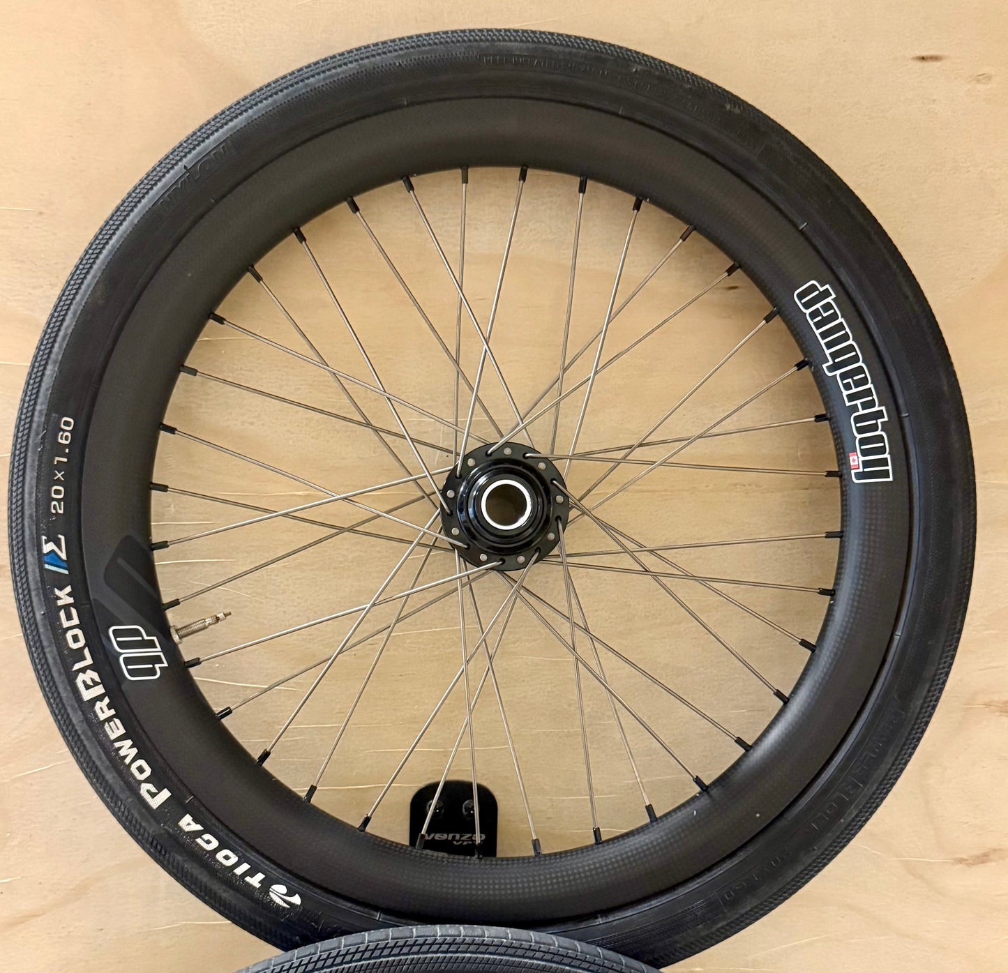 DEMO - Dangerboy Carbon 406 Pro Lite 36H Wheelset HSX SD-X Sniper Rear Hub & Titanium Spokes