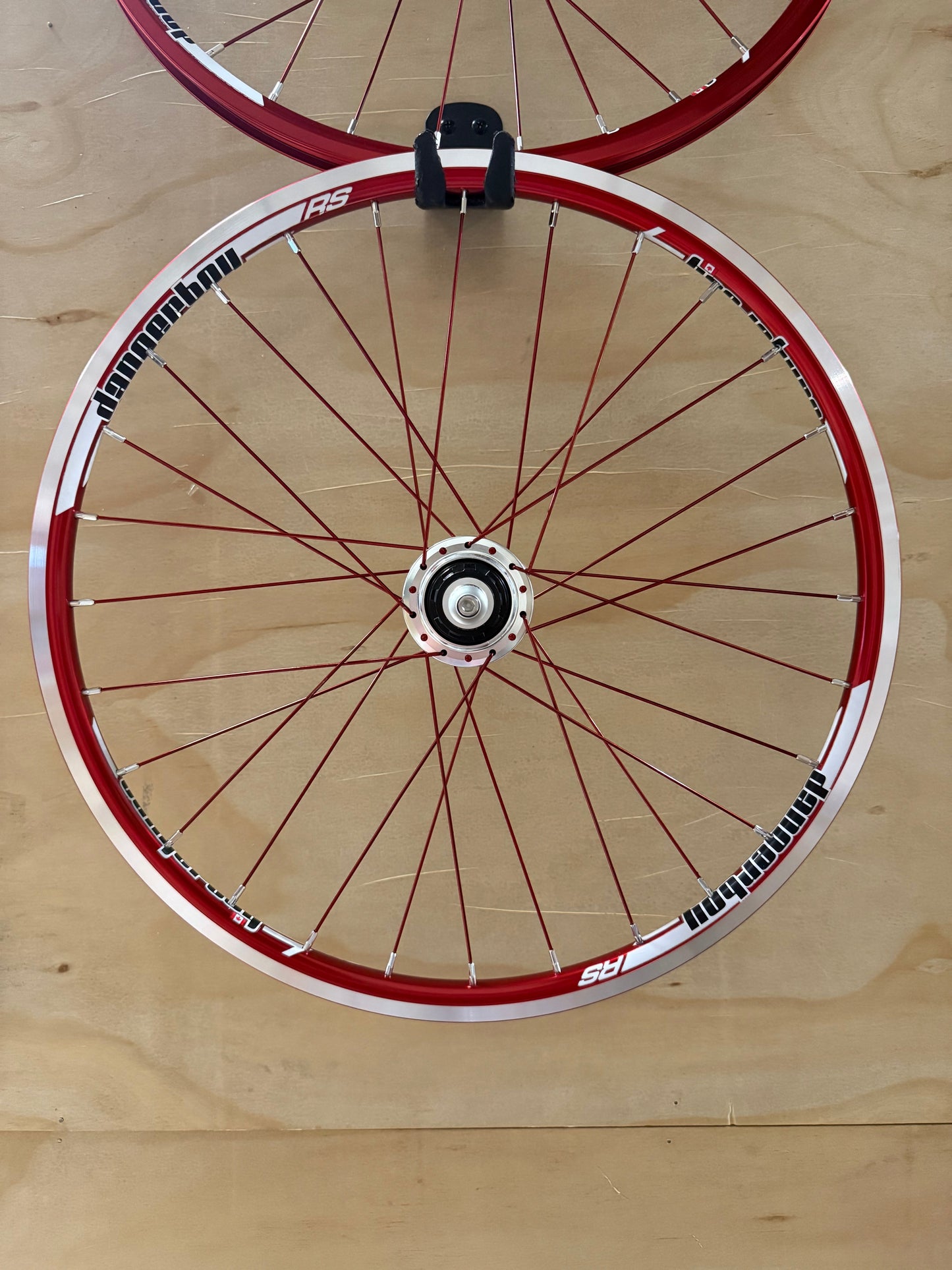 Mini 28h Dangerboy Wheelset Red