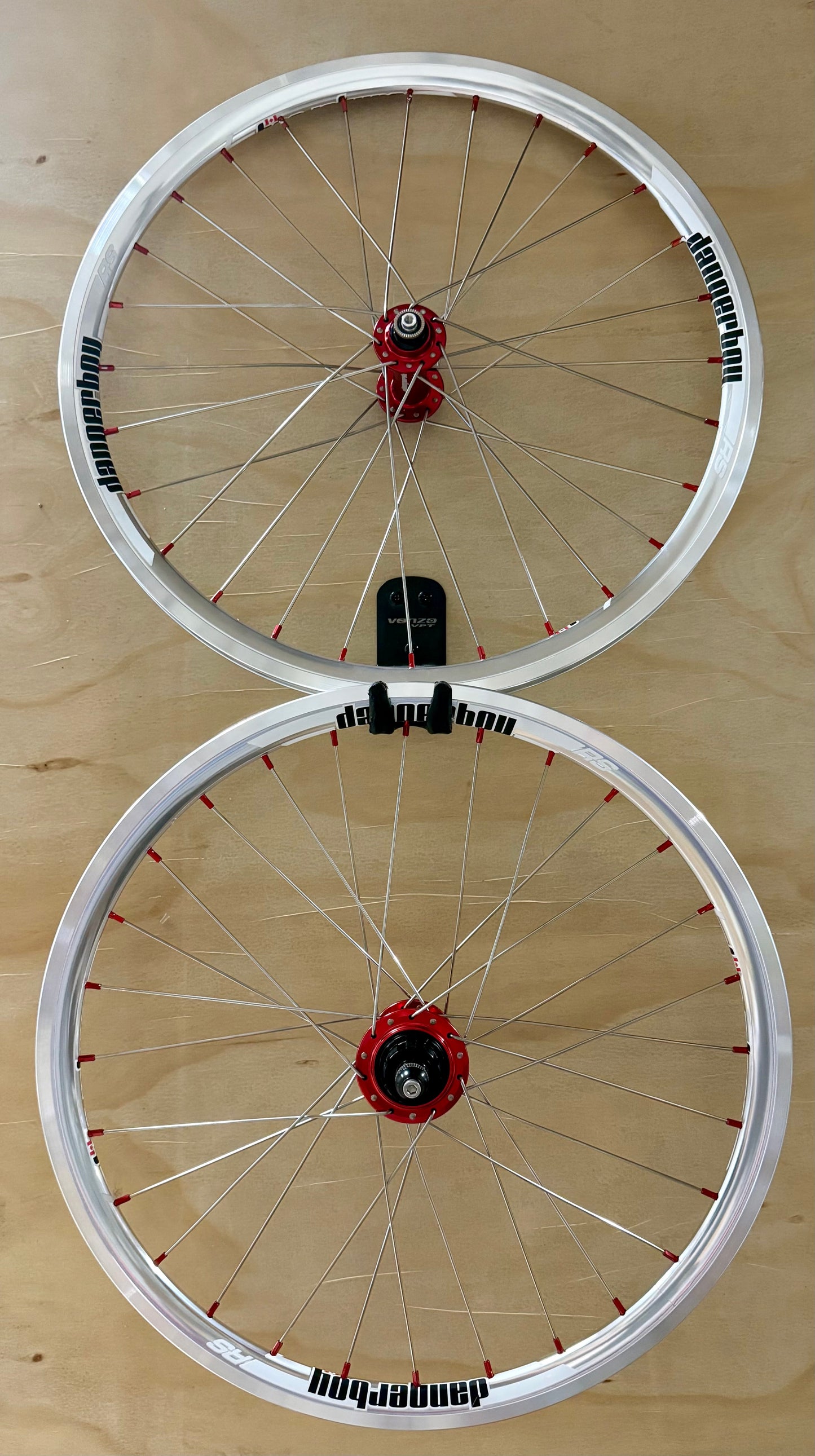 Expert 28h Dangerboy Wheelset Silver