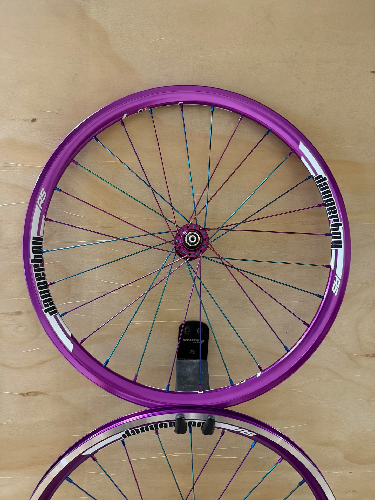 Expert 28h Dangerboy Wheelset Purple