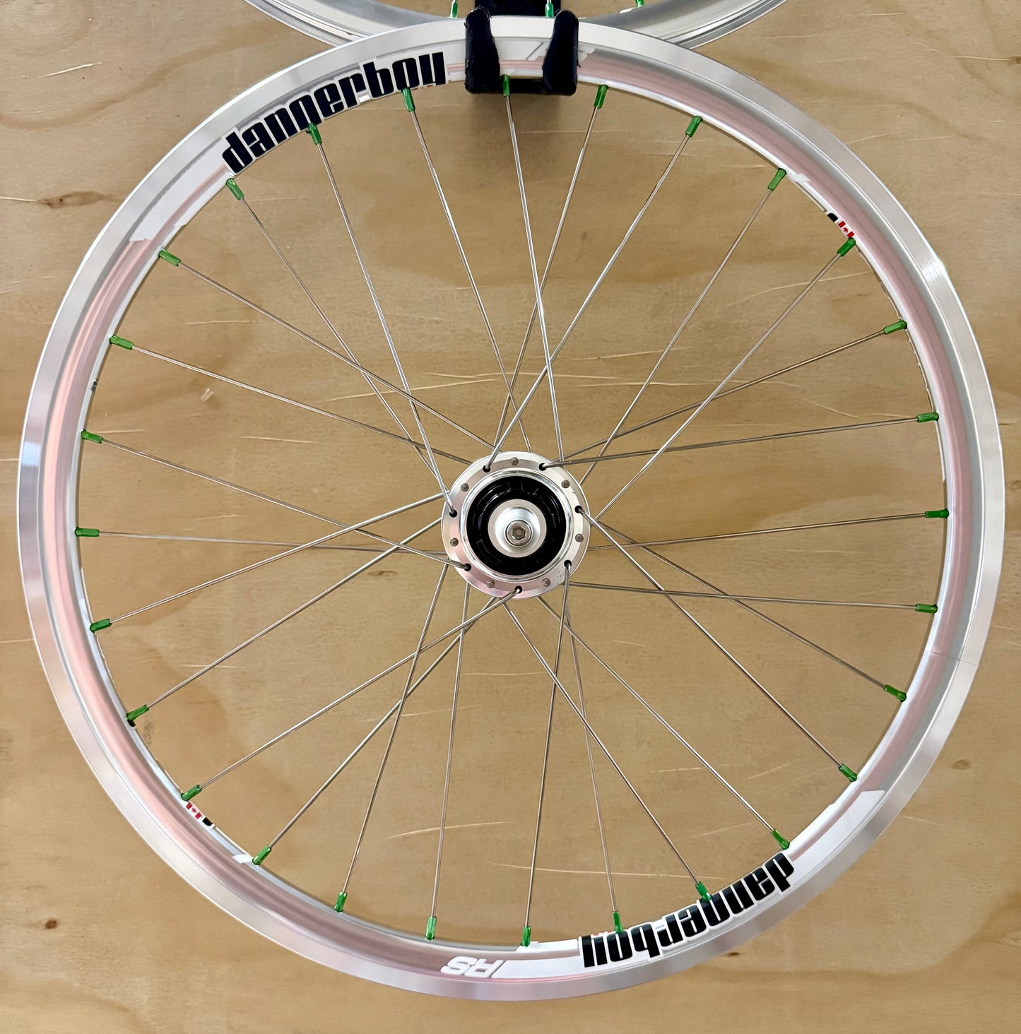 Expert 28h Dangerboy Wheelset Silver