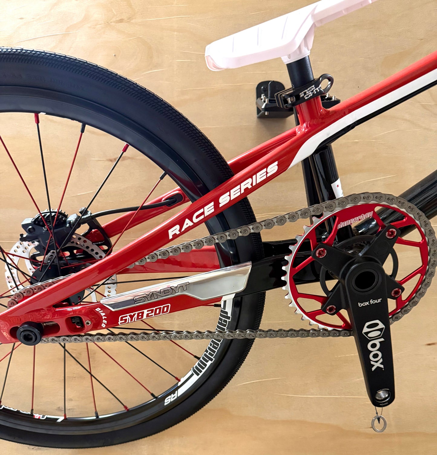 Syndyt Expert XL 200" Red Complete Custom Build