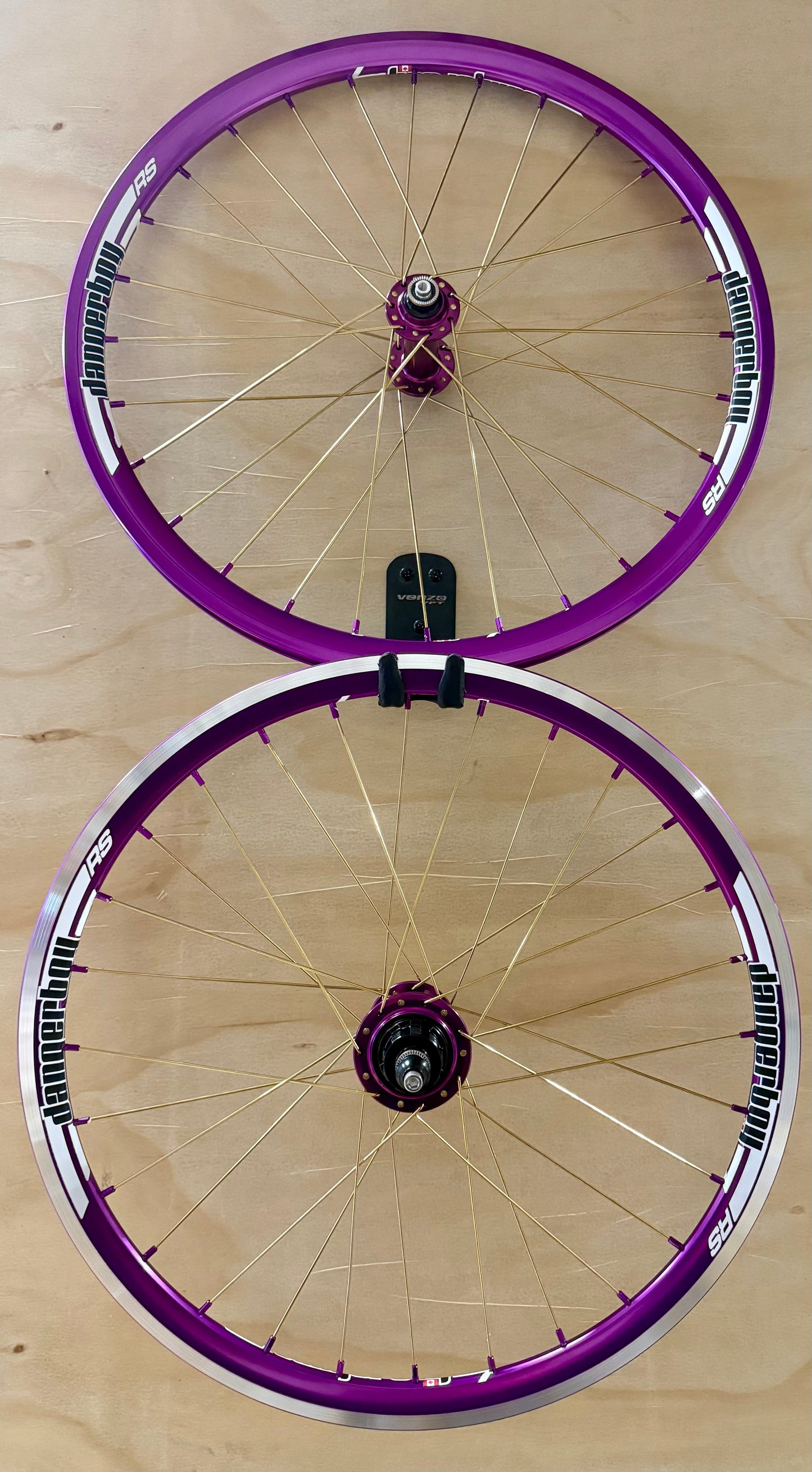 Expert 28h Dangerboy Wheelset Purple
