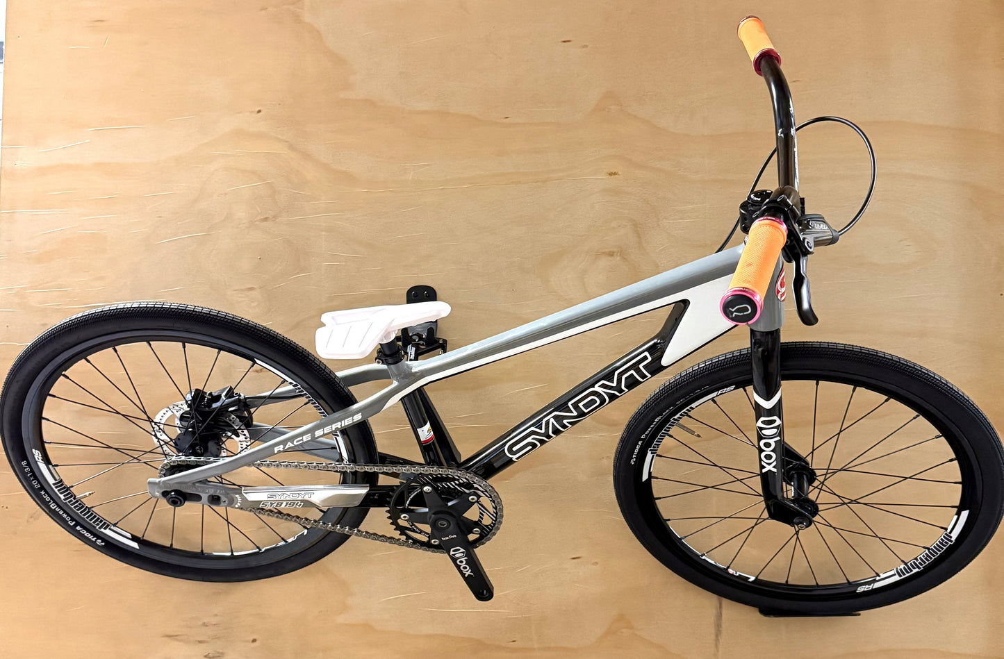 Syndyt Expert 195" Grey Complete Custom Build