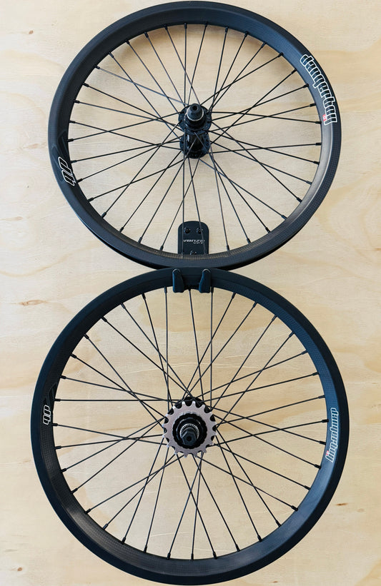 Pro 36h Dangerboy Pro Carbon Wheelset 10mm Bolt-On (disc compatible)