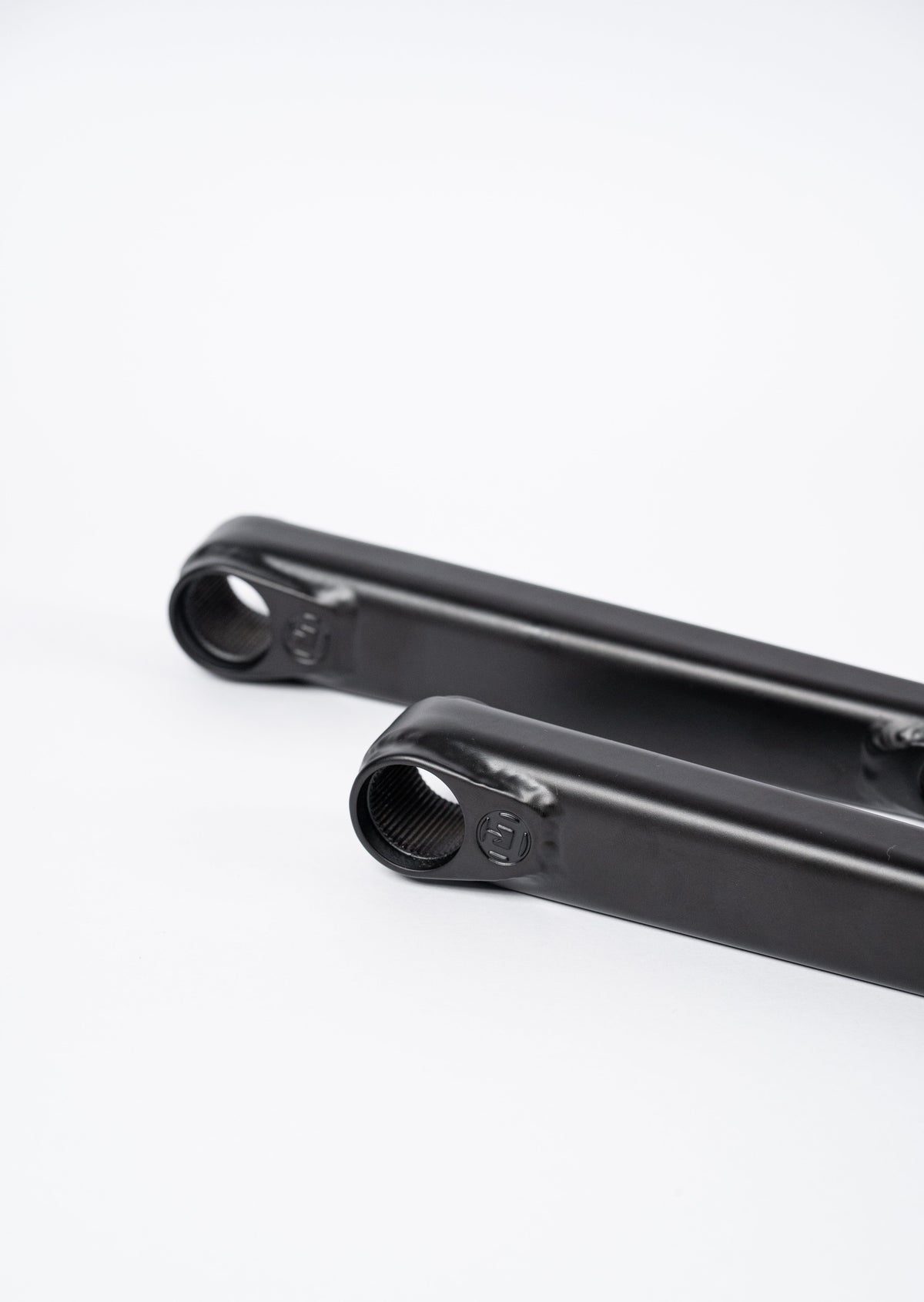 MacNeil Connect crank